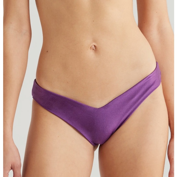 Kulani Kinis V-Cut Bikini Bottoms-M - Picture 3 of 7